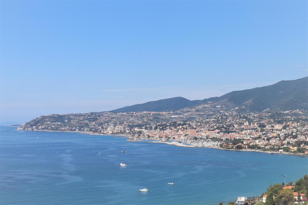 Kadevi Sanremo -Garage Privato, Biciclette- Apartman Kültér fotó